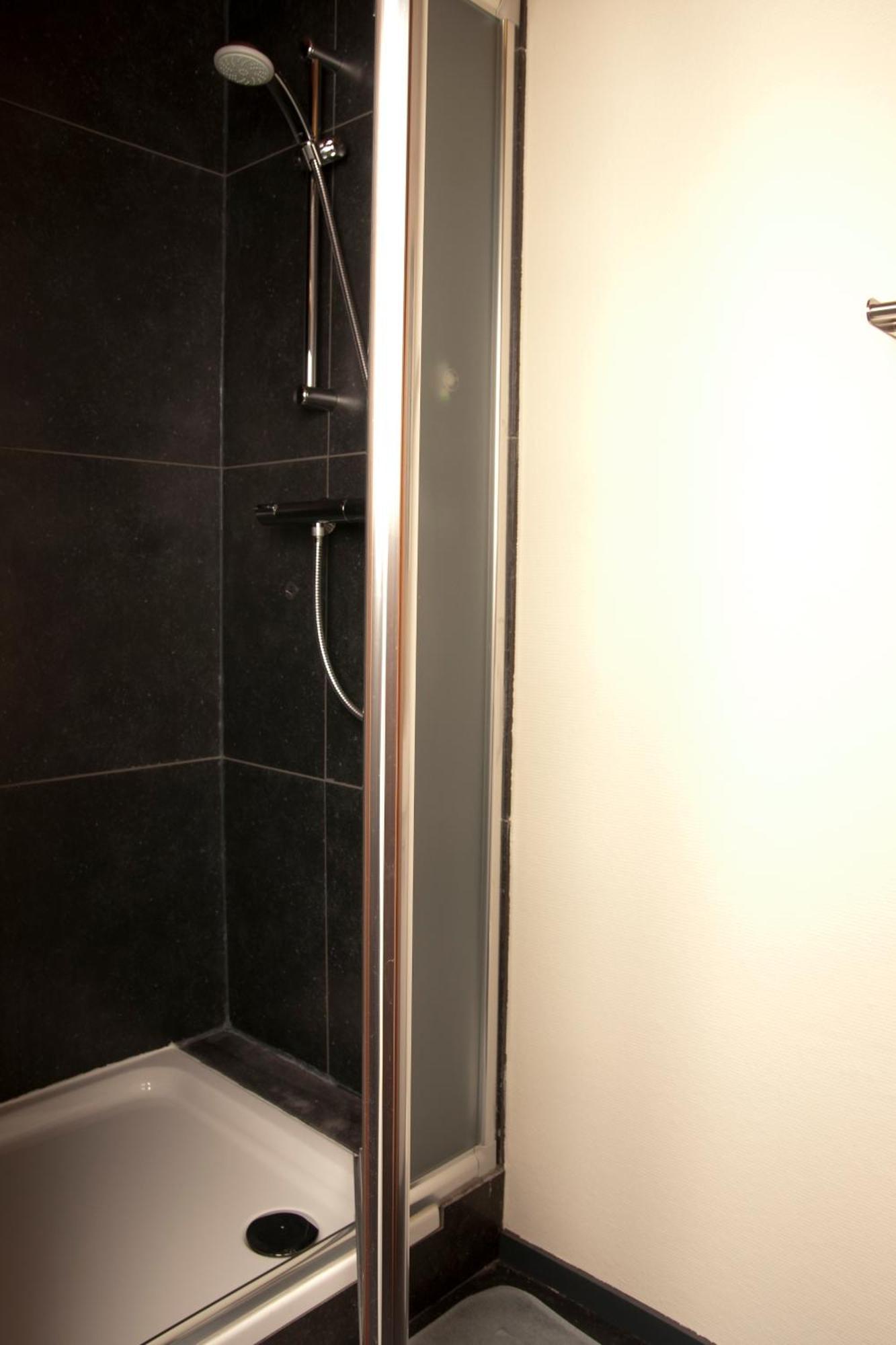 B&B Casa De Paja Синт-Тройден Екстериор снимка